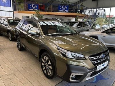 Second-hand Subaru Outback Platinum 169 CP (124 kW) 2023 Verde Break