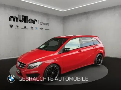 Gebraucht Mercedes B200 Sport 156 PS (114 kW) 2017 Rot Kleinwagen