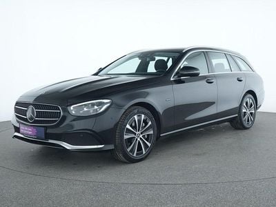 Obsidianschwarz Gebraucht 2021 Mercedes E300 Avantgarde Limousine | 28.945 € (Guter Preis)