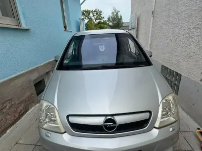 Gebraucht Opel Meriva OPC 220 PS (161 kW) 2006 Silber Van / Kleinbus