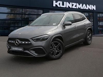 Mercedes GLA220