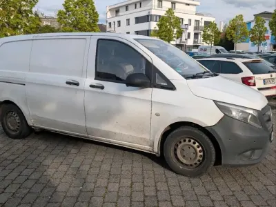 Gebraucht Mercedes Vito 114 PS (83 kW) 2015 Weiß Van