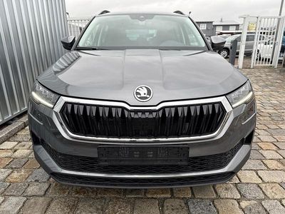 Neu Skoda Karoq 150 PS (110 kW) 2026 Graphitgrau metallic SUV