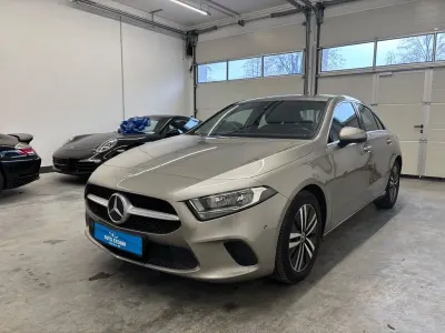 Gebraucht Mercedes A180 Progressive 116 PS (85 kW) 2020 Silber Limousine
