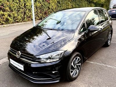 Deep black perleffekt Gebraucht 2019 VW Golf Sportsvan Comfortline Van / Kleinbus | 13.900 € (Fairer Preis)