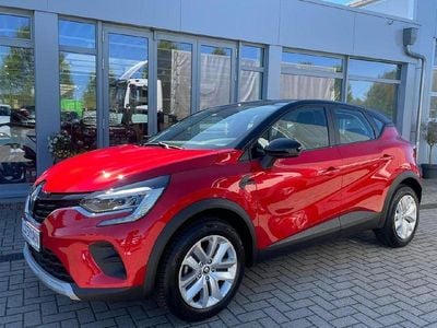 Usata Renault Captur Equilibre 91 CV (66 kW) 2023 Rosso SUV