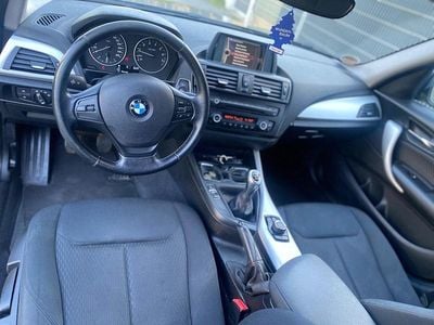 Gebraucht BMW 116 136 PS (100 kW) 2013 Schwarz Kleinwagen