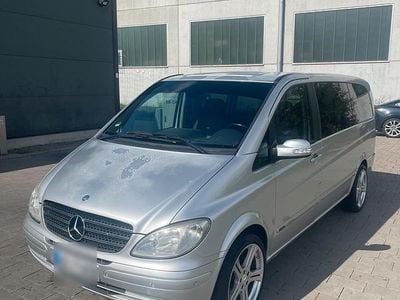 Mercedes Viano