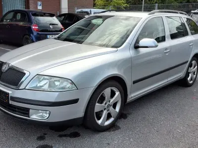 Gebraucht Skoda Octavia Elegance 140 PS (102 kW) 2005 Silber Kombi