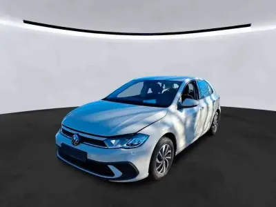 Usata VW Polo Life 80 CV (58 kW) 2023 Grigio Utilitaria