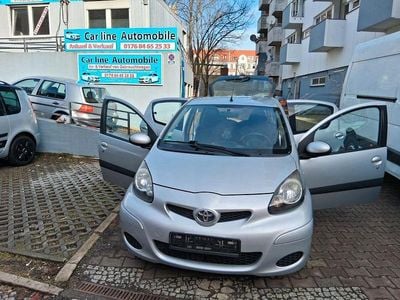 Gebraucht Toyota Aygo Cool 68 PS (50 kW) 2009 Satin silver Kleinwagen