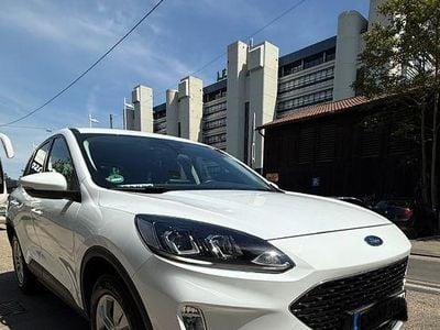 Gebraucht Ford Kuga Cool & Connect 120 PS (88 kW) 2020 Weiß SUV