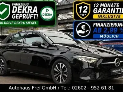 Gebraucht Mercedes A200 150 PS (110 kW) 2025 Nachtschwarz Limousine