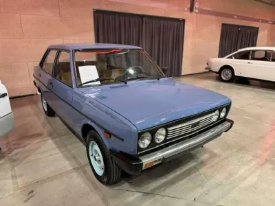 Gebraucht Fiat 131 65 PS (47 kW) 1980 Blau Limousine