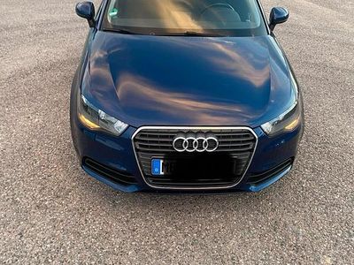 Gebraucht Audi A1 86 PS (63 kW) 2012 Blau Kleinwagen