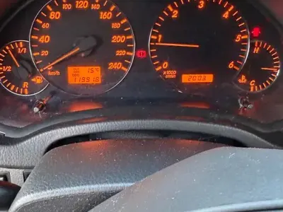 Gebraucht Toyota Avensis Travel 116 PS (85 kW) 2005 Silber Kombi