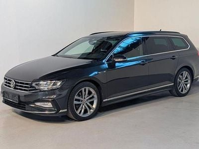 Gebraucht VW Passat R-line 150 PS (110 kW) 2022 Grau Kombi