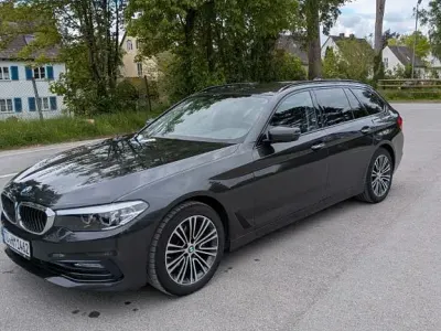 Gebraucht BMW 520 Sport Line 190 PS (139 kW) 2018 Grau Kombi