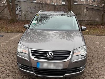 Gebraucht VW Touran 140 PS (102 kW) 2009 Grau Van / Kleinbus