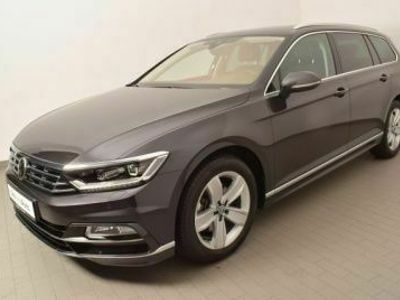 Gebraucht VW Passat Highline 190 PS (139 kW) 2019 Grau metallic Kombi