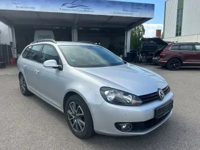 Gebraucht VW Golf VI Trendline 105 PS (77 kW) 2010 Silber Kleinwagen