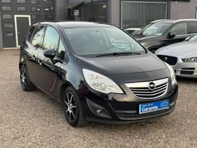 Używany Opel Meriva Innovation 120 KM (88 kW) 2011 Czarny Minivan