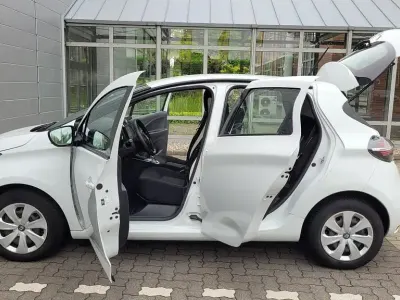 Gebraucht Renault Zoe Life 80 kW (109 PS) 2021 Weiß Kleinwagen
