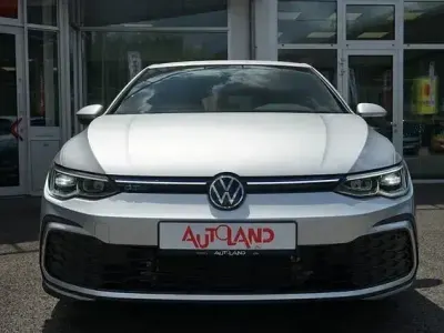 Gebraucht VW Golf VIII GTE 245 PS (180 kW) 2022 Silber Limousine