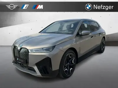 Gebraucht BMW iX Sport Line 384 kW (523 PS) 2025 Grau SUV