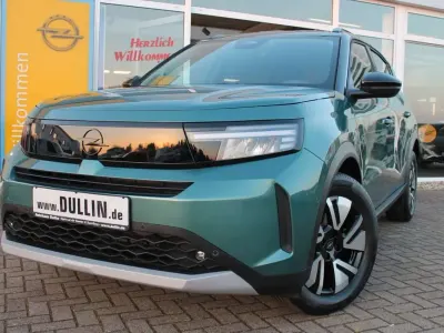 Neu Opel Frontera 110 PS (80 kW) 2026 Grün SUV