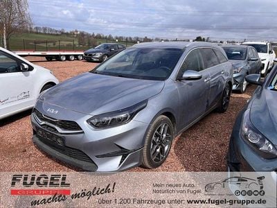 Gebraucht Kia Ceed Sportswagon 160 PS (117 kW) 2023 Lunar silber Kombi
