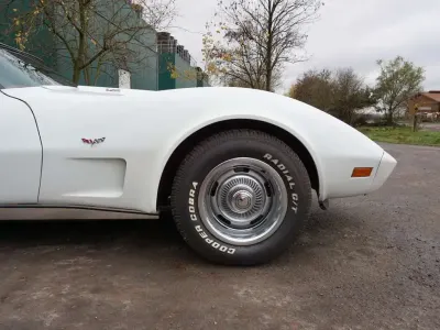 Gebraucht Corvette C3 169 PS (124 kW) 1977 Weiß Coupé
