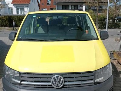 Usata VW Transporter 150 CV (110 kW) 2016 Giallo Furgone