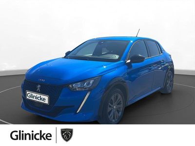 Gebraucht Peugeot e-208 100 kW (136 PS) 2023 Blau Kleinwagen