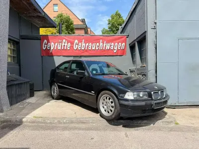 Gebraucht BMW 316 102 PS (75 kW) 1999 Schwarz Coupé