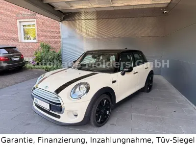 Gebraucht Mini Cooper 136 PS (100 kW) 2015 Weiß Kleinwagen