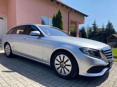 Mercedes E220