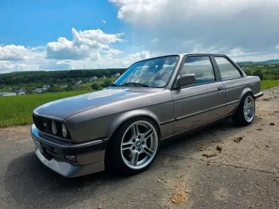 Gebraucht BMW 325 193 PS (141 kW) 1986 Coupé