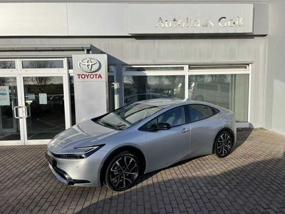 Silber Gebraucht 2024 Toyota Prius Plug-in Hybrid Executive Kleinwagen | 48.800 €
