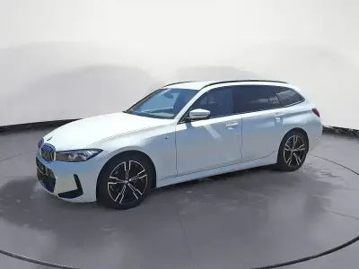 Gebraucht BMW 318 M Sport 156 PS (114 kW) 2025 Weiss Kombi