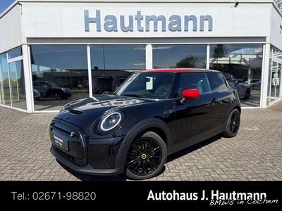 Second-hand Mini Cooper SE Premium 135 kW (184 CP) 2023 Negru Hatchback