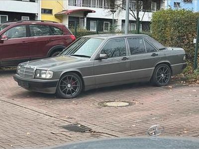 Gebraucht Mercedes 190 162 PS (119 kW) 1991 Limousine