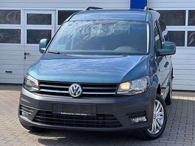 Usata VW Caddy Maxi 102 CV (75 kW) 2017 Verde Monovolume