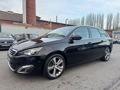 Gebraucht Peugeot 308 SW Allure 120 PS (88 kW) 2016 Schwarz Kombi