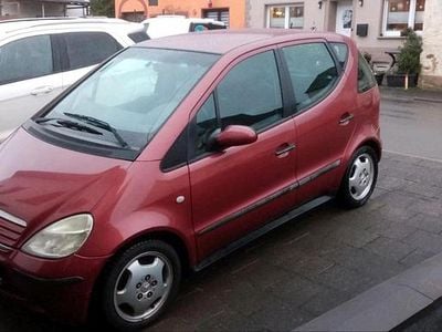Gebraucht 2000 Mercedes A160 Kleinwagen | 1.800 €