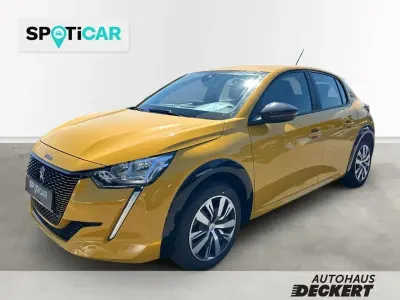 Gebraucht Peugeot e-208 Active 100 kW (136 PS) 2022 Faro gelb Kleinwagen
