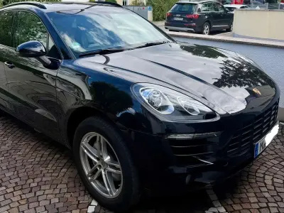 Gebraucht Porsche Macan S 258 PS (189 kW) 2014 Schwarz SUV