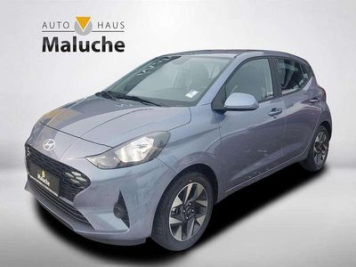 Blau Gebraucht 2024 Hyundai i10 Trend Kleinwagen | 15.490 €
