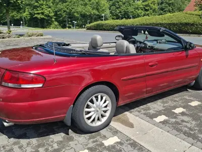 Gebraucht Chrysler Sebring Cabriolet 203 PS (149 kW) 2003 Rot Cabrio