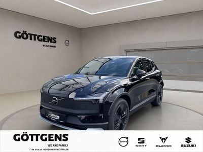 Schwarz Gebraucht 2025 Volvo EX30 CC Performance SUV | 45.949 € (Guter Preis)